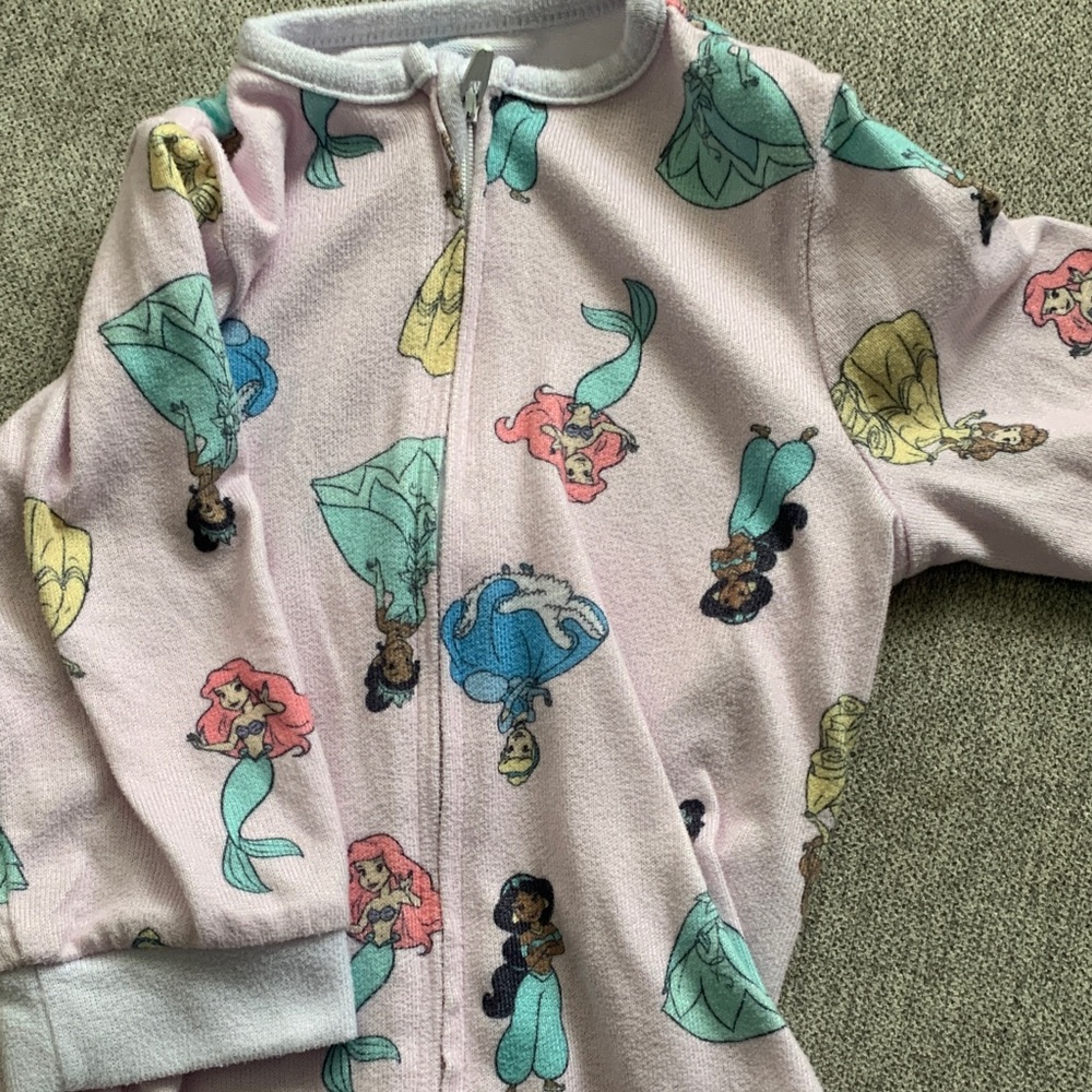 Disney baby 6-9 month One Piece Pajamas - Pink and Cream Minnie Mouse princess - Picture 3 of 7